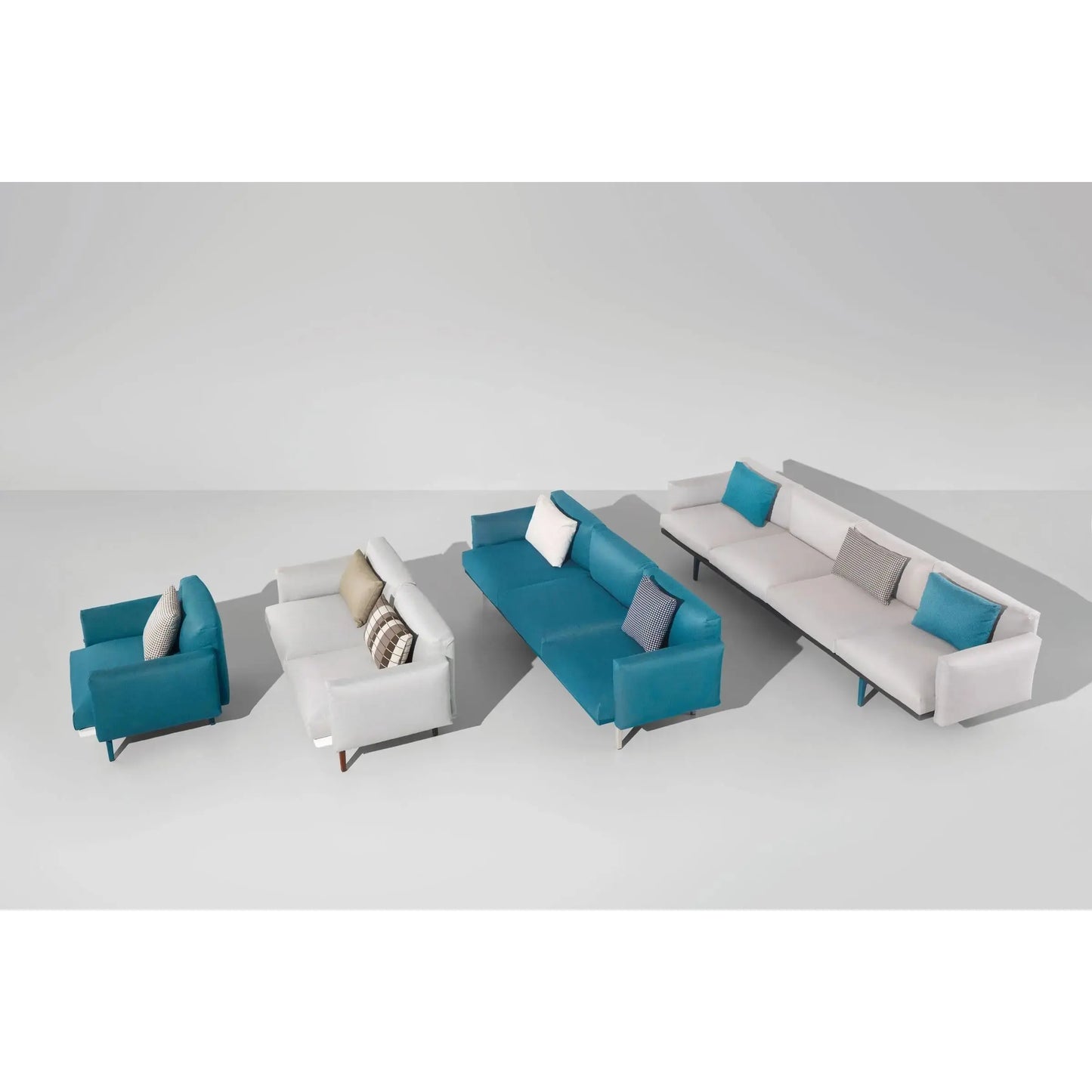 Boma - 4-Seater sofa | Kettal | JANGEORGe Interior Design