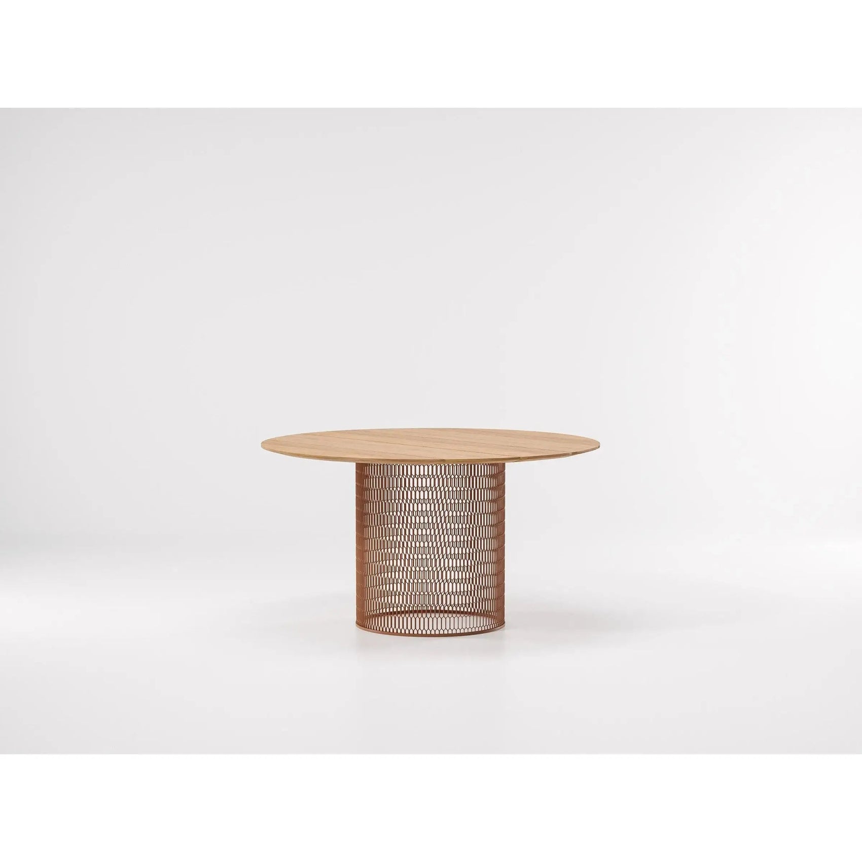 Mesh - Dining Table ø135 | Kettal | JANGEORGe Interior Design