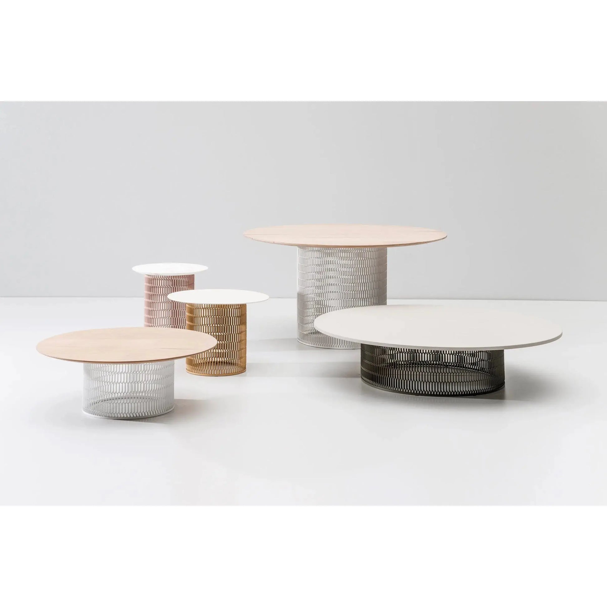 Mesh - Dining Table ø135 | Kettal | JANGEORGe Interior Design