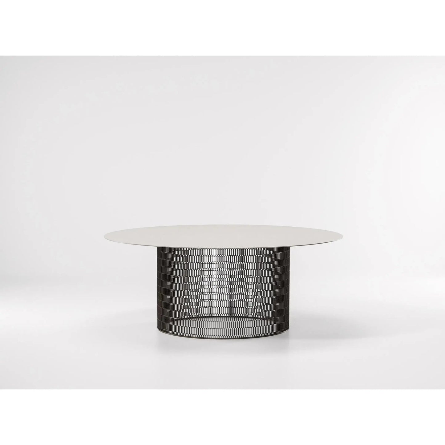 Mesh - Dining Table ø180 | Kettal | JANGEORGe Interior Design