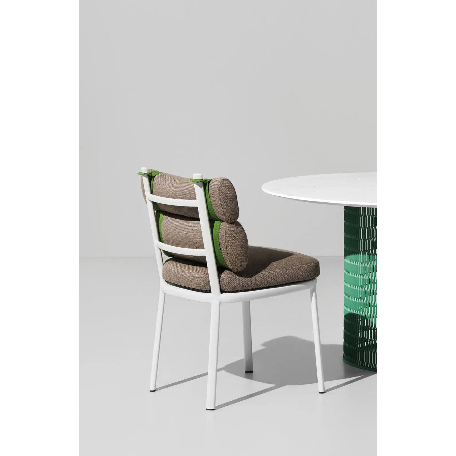 Roll - Dining Chair | Kettal | JANGEORGe Interior Design