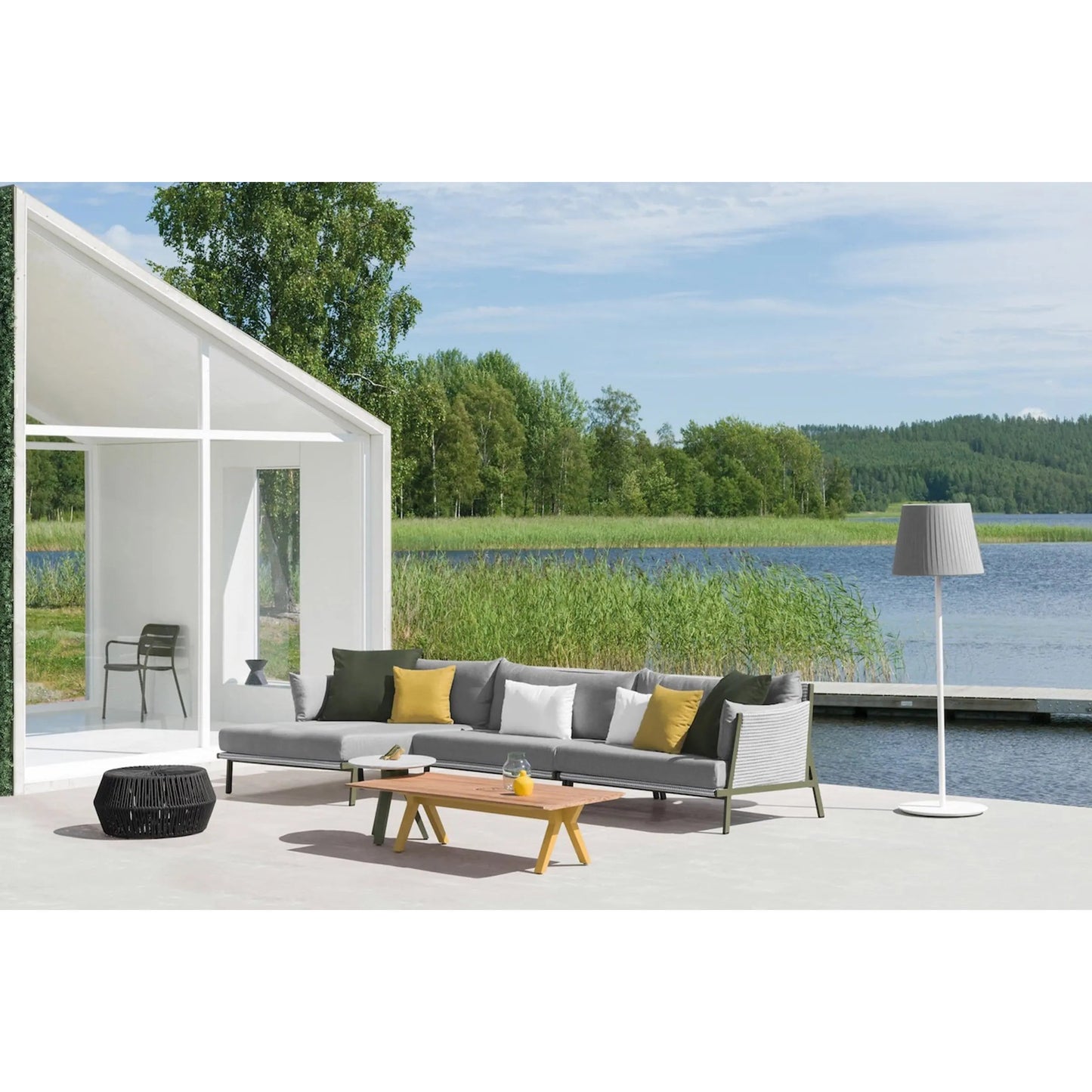 Vieques - Centre Table 140x63 | Kettal | JANGEORGe Interior Design