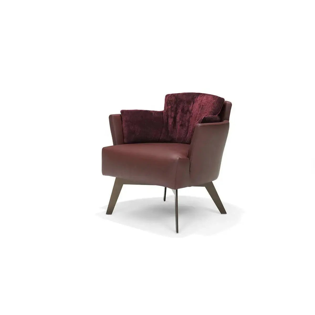Azzano - Armchair | Linteloo | JANGEORGe Interior Design