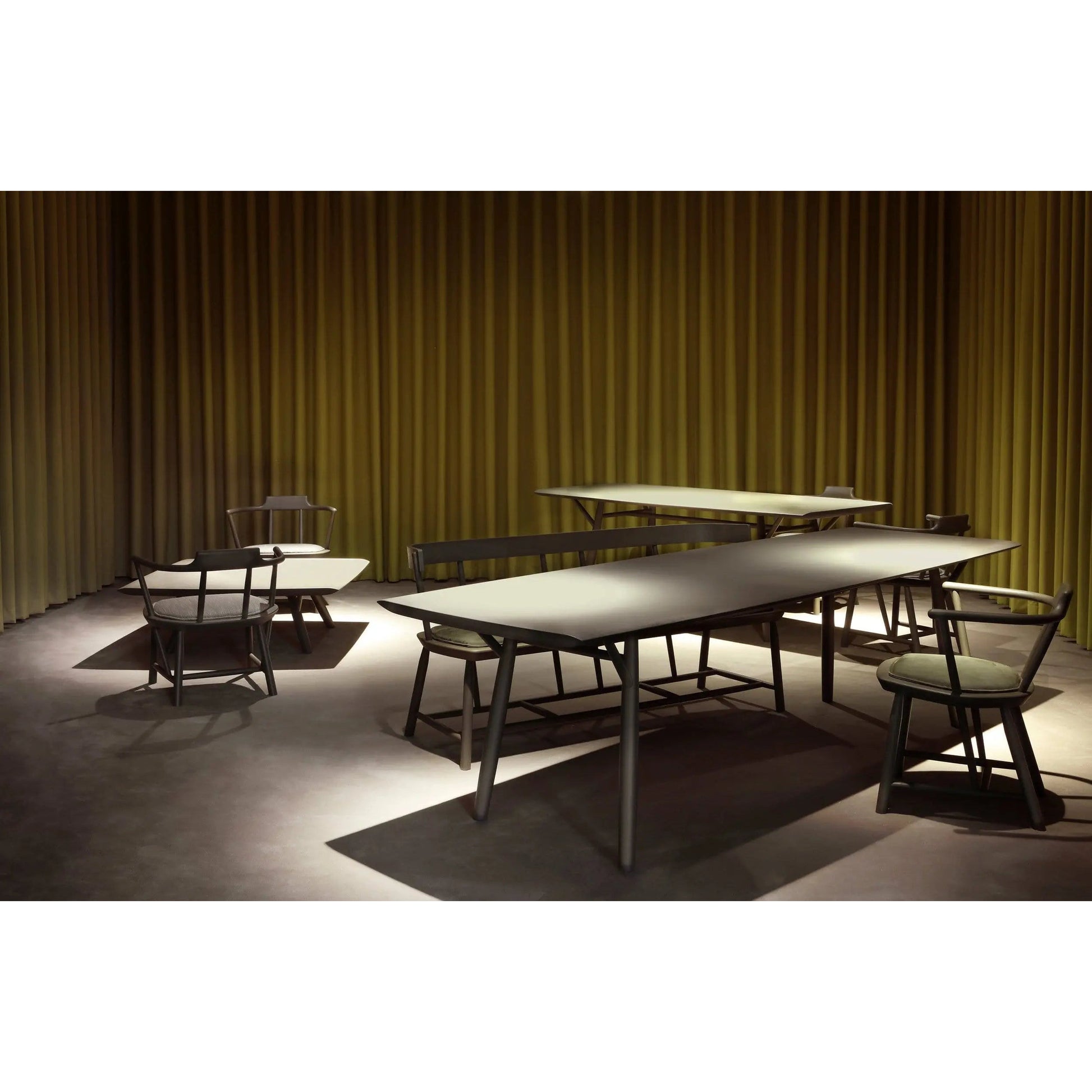 Oiseau - Dining Table | Linteloo | JANGEORGe Interior Design