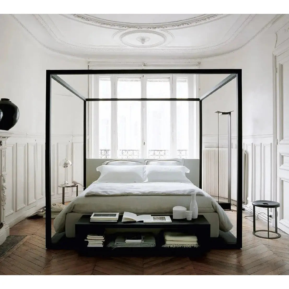 Alcova Table | Maxalto | JANGEORGe Interior Design