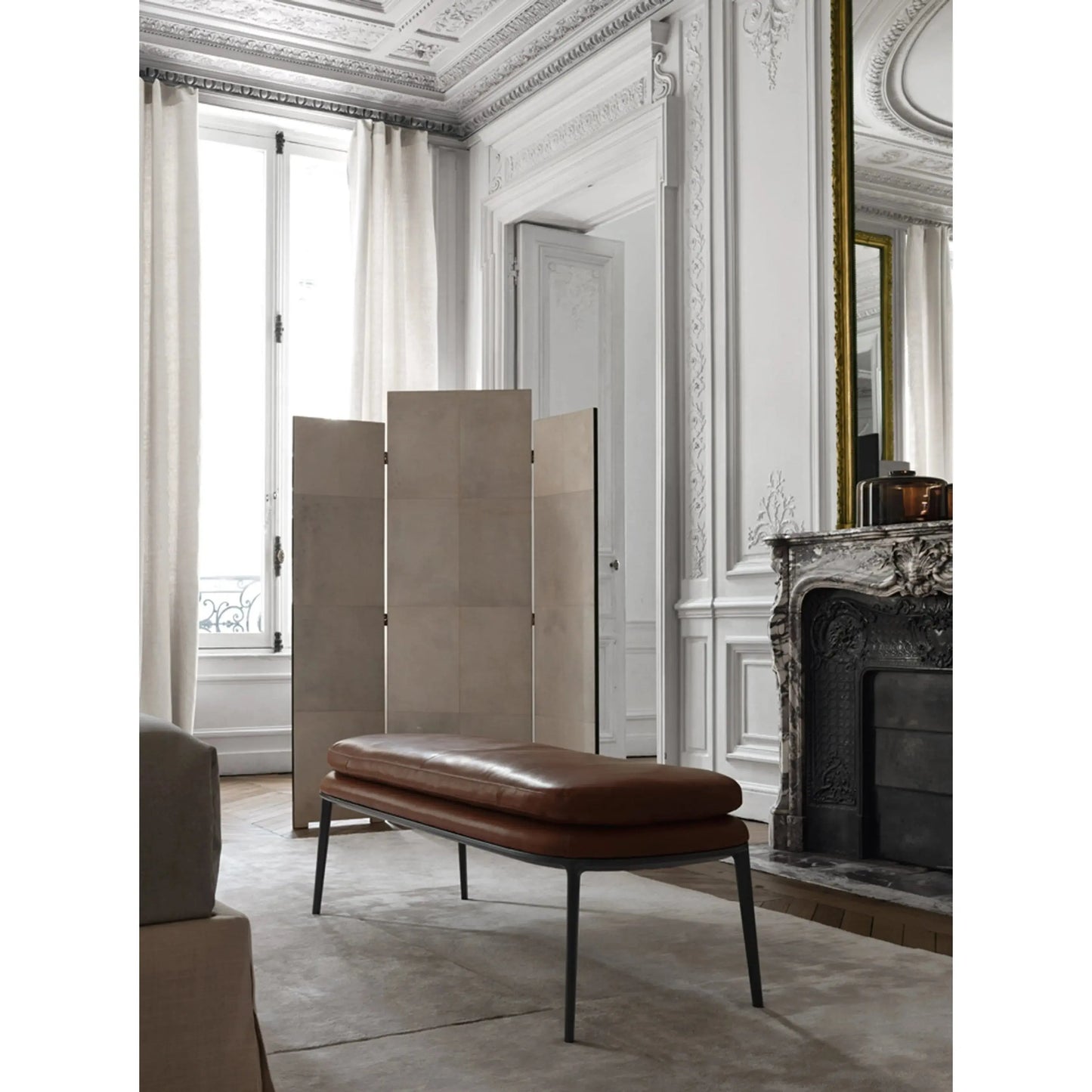 Caratos Bench | Maxalto | JANGEORGe Interior Design