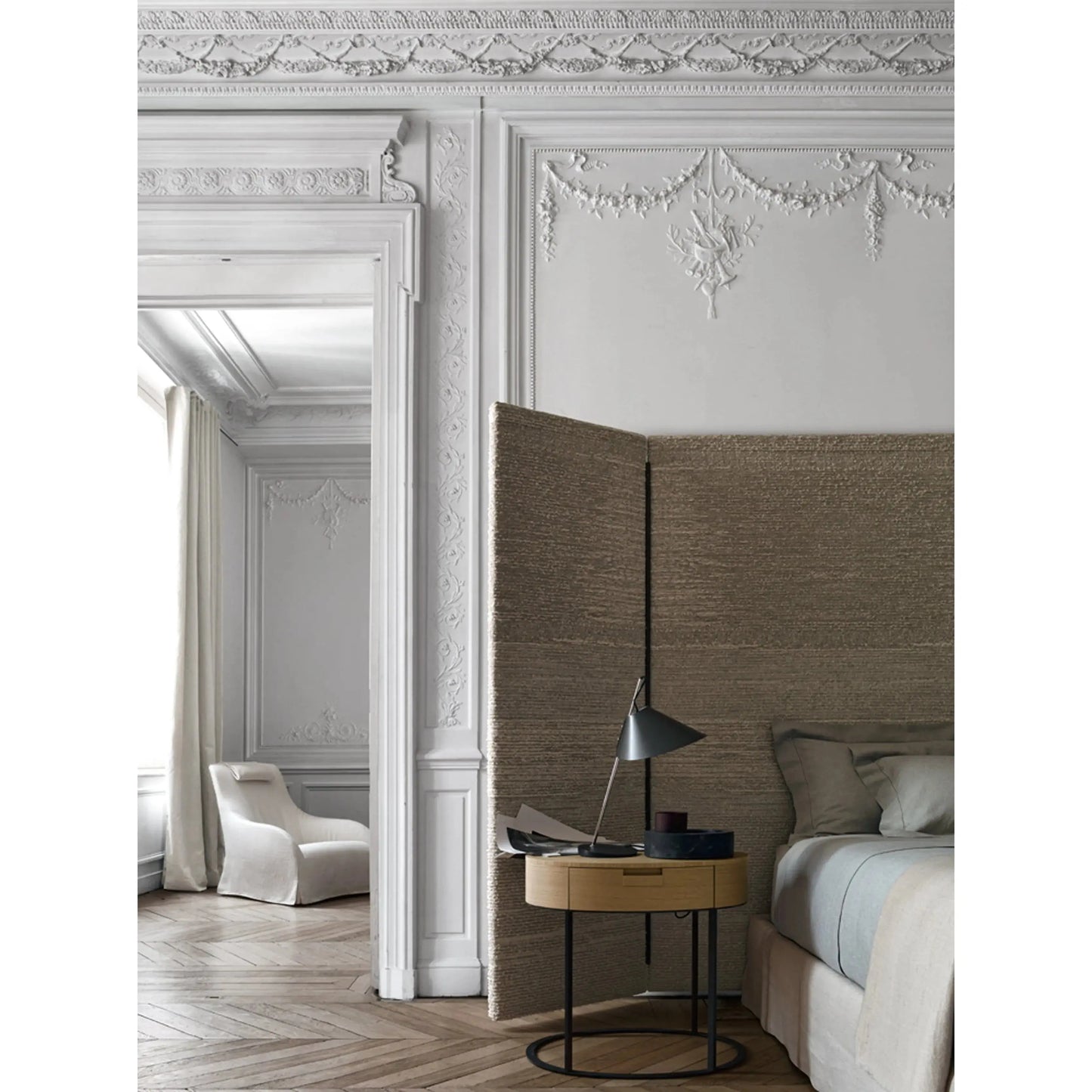 Dike Bed | Maxalto | JANGEORGe Interior Design