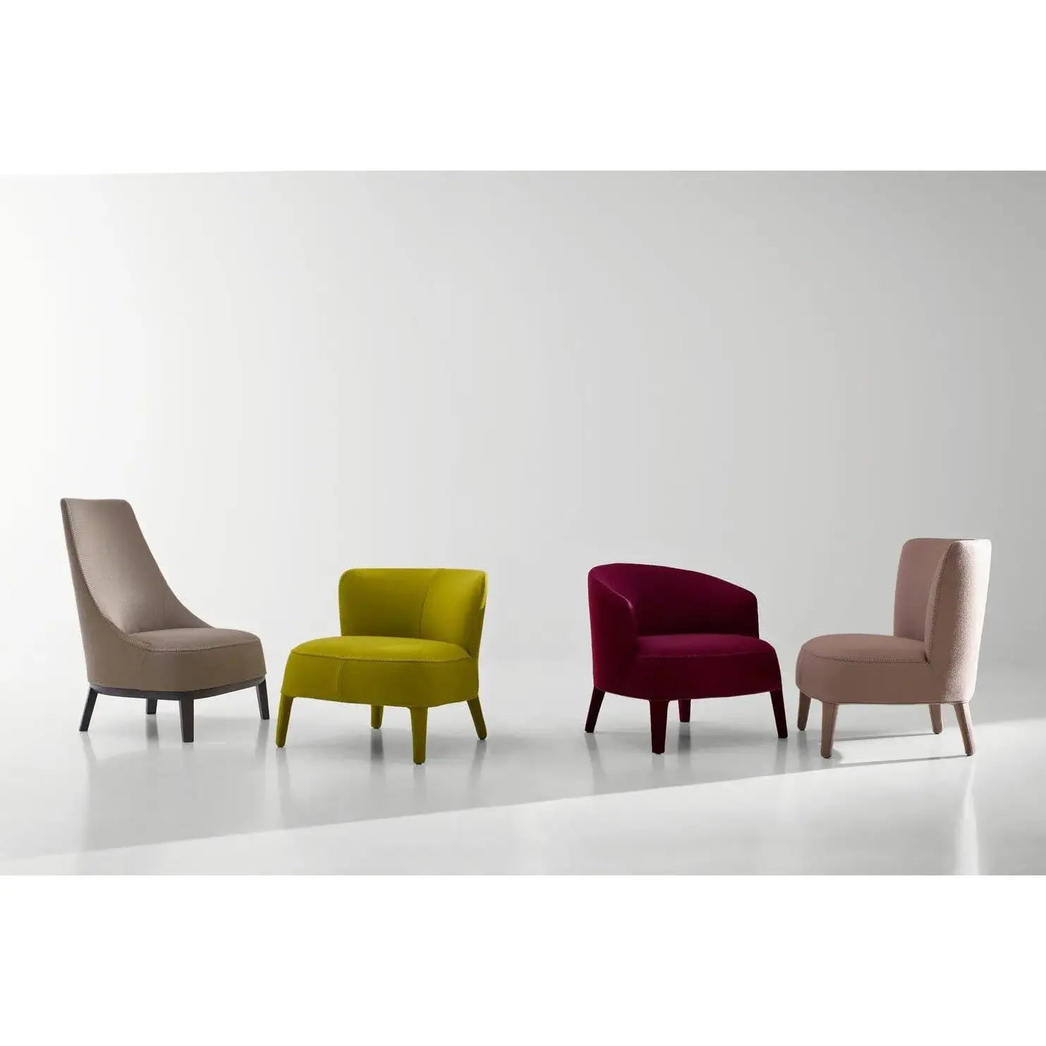 Febo Armchair | Maxalto | JANGEORGe Interior Design