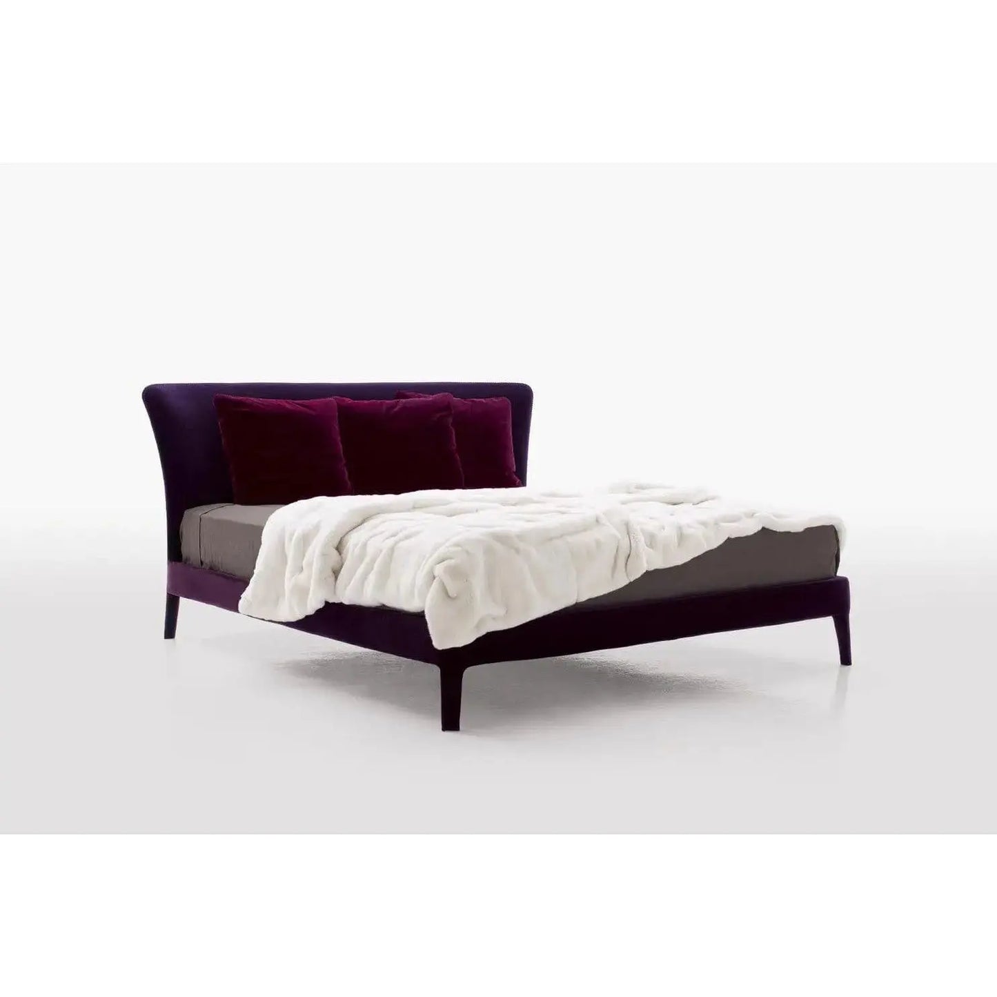 Febo Bed | Maxalto | JANGEORGe Interior Design