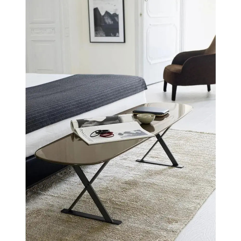 Pathos Table | Maxalto | JANGEORGe Interior Design