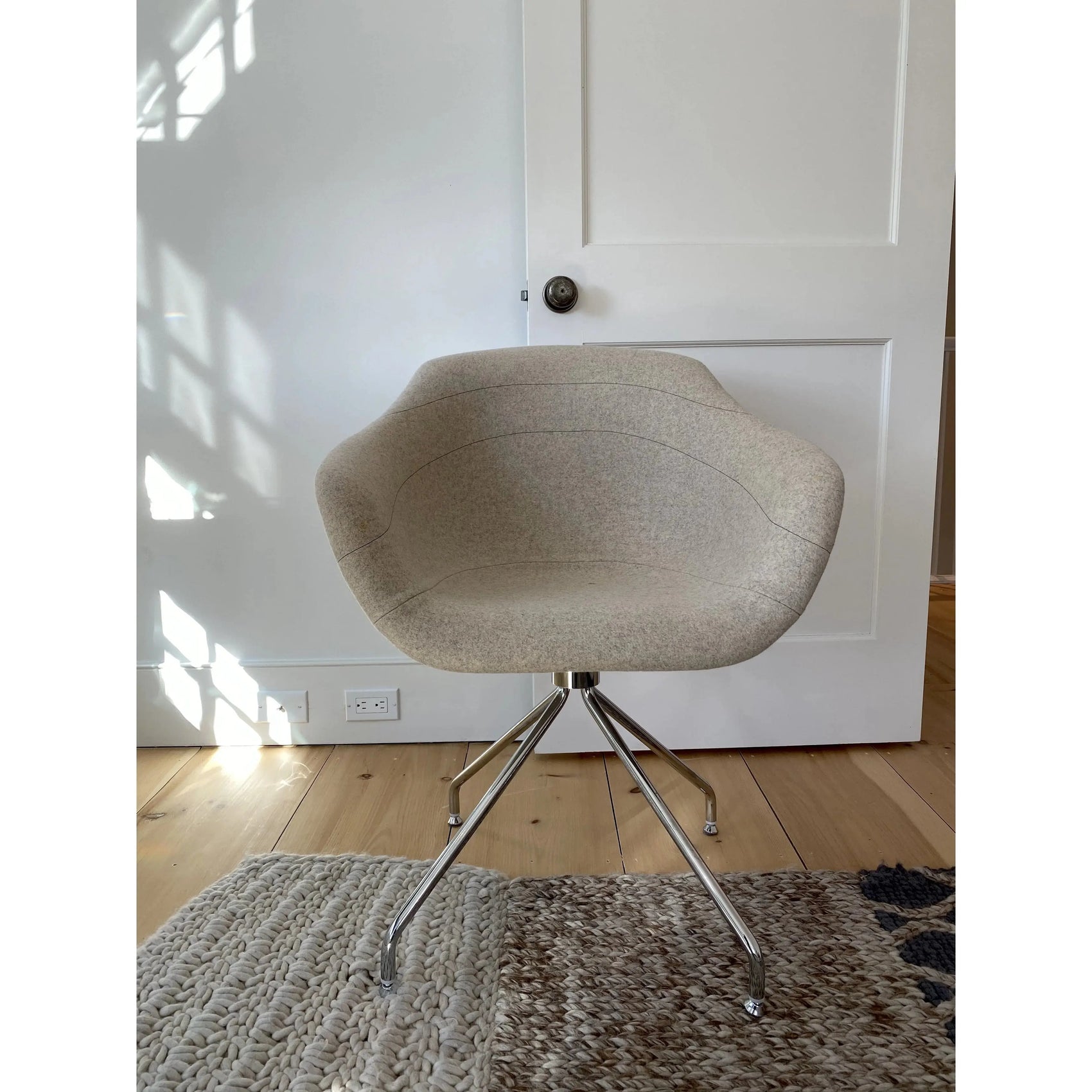 ON SALE FLOOR MODEL: Canal Chair Ton Sur Ton - Dining Chair | Moooi | JANGEORGe Interior Design