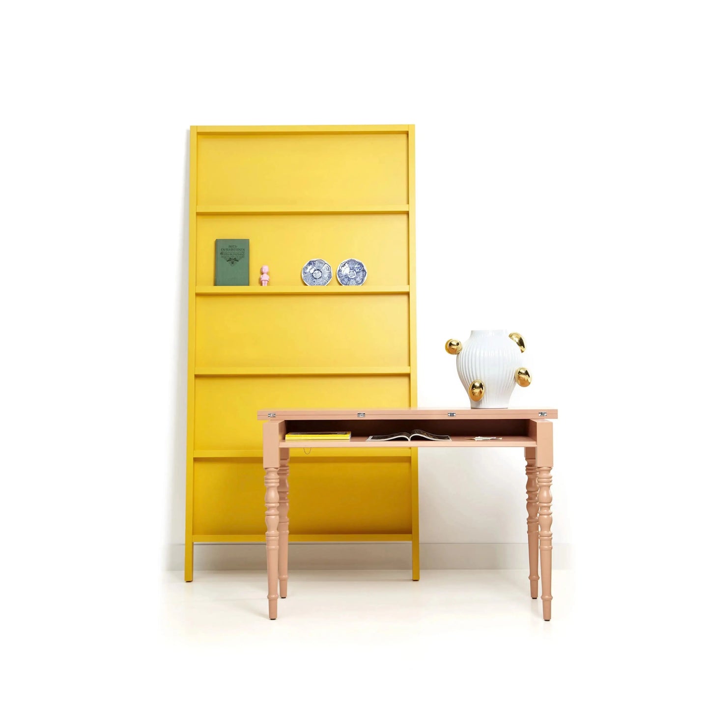 Oblique Bookcase | Moooi | JANGEORGe Interior Design