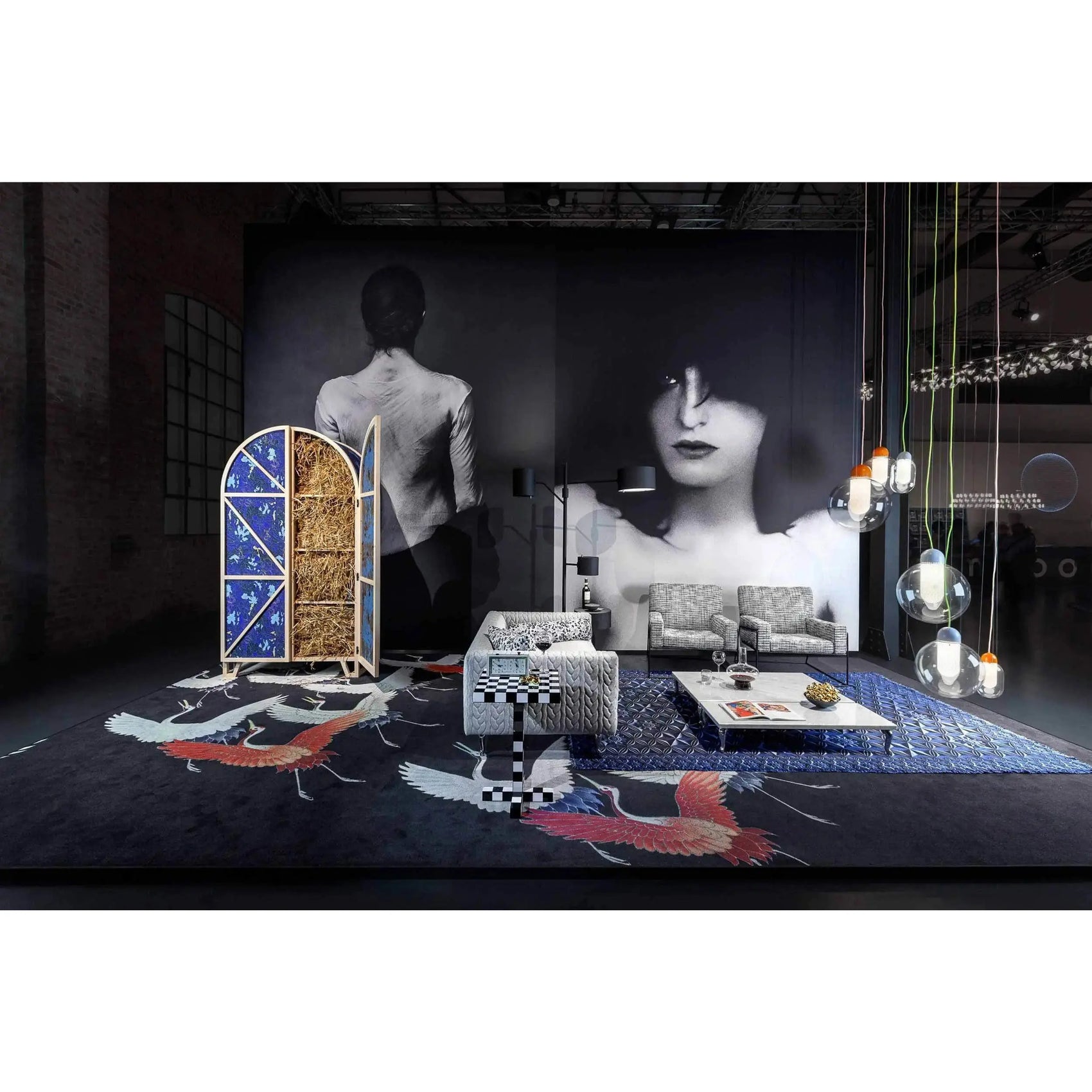 Statistocrat Floor Lamp CU | Moooi | JANGEORGe Interior Design