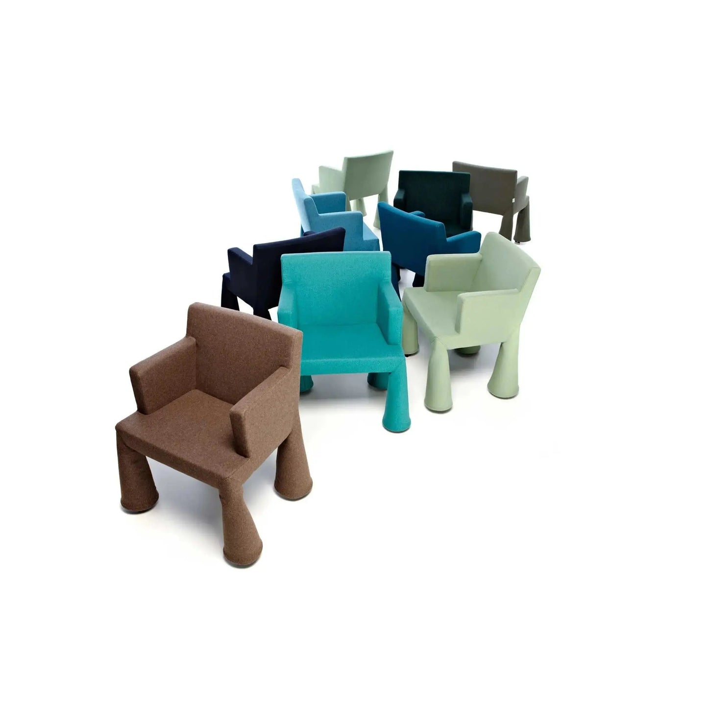 V.I.P. Chair Dining Chair | Moooi | JANGEORGe Interior Design