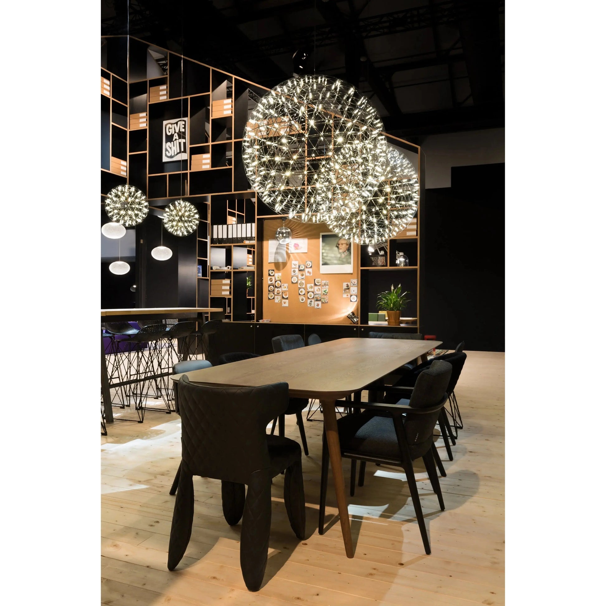 Zio Dining Table | Moooi | JANGEORGe Interior Design