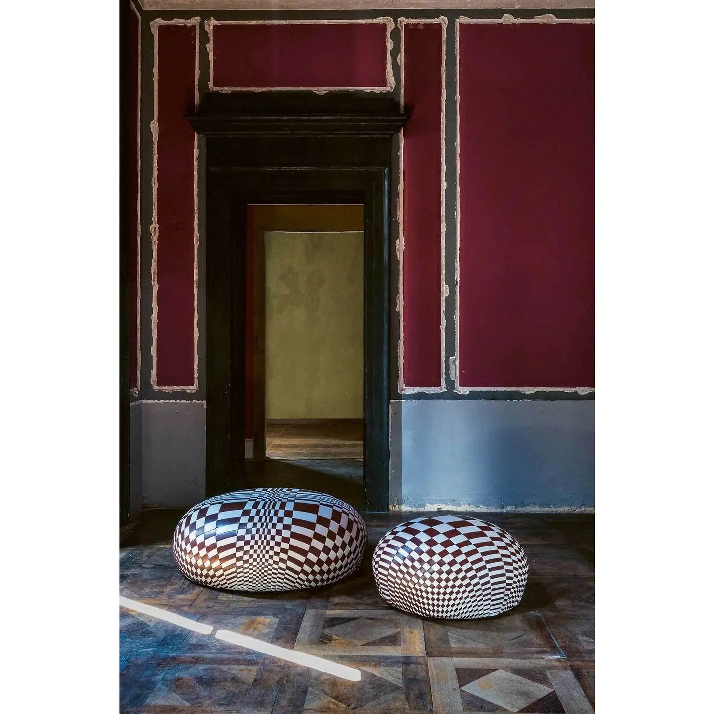 Dew Stool | Moroso | JANGEORGe Interior Design