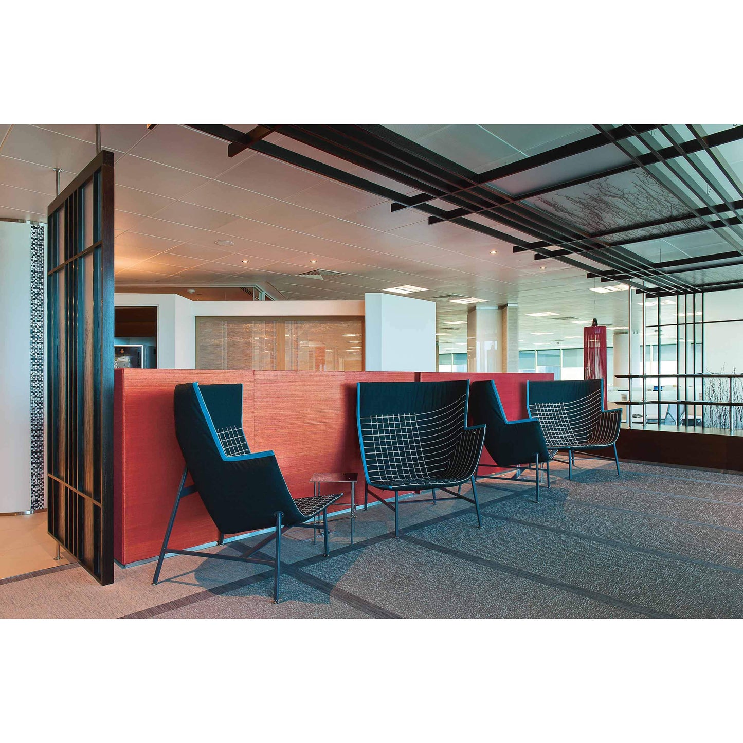 Paper Planes Armchair | Moroso | JANGEORGe Interior Design