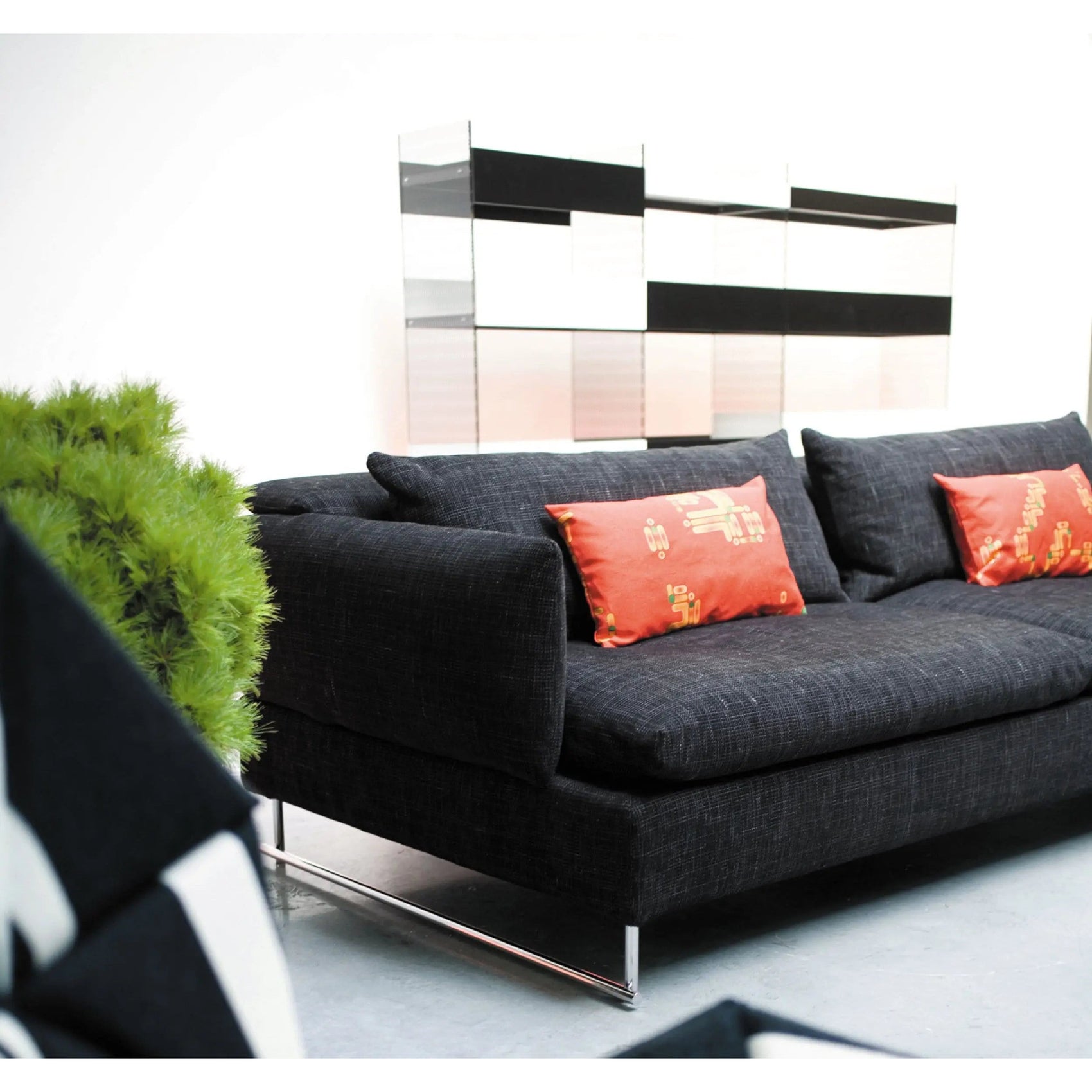 Shanghai Tip Sofa | Moroso | JANGEORGe Interior Design