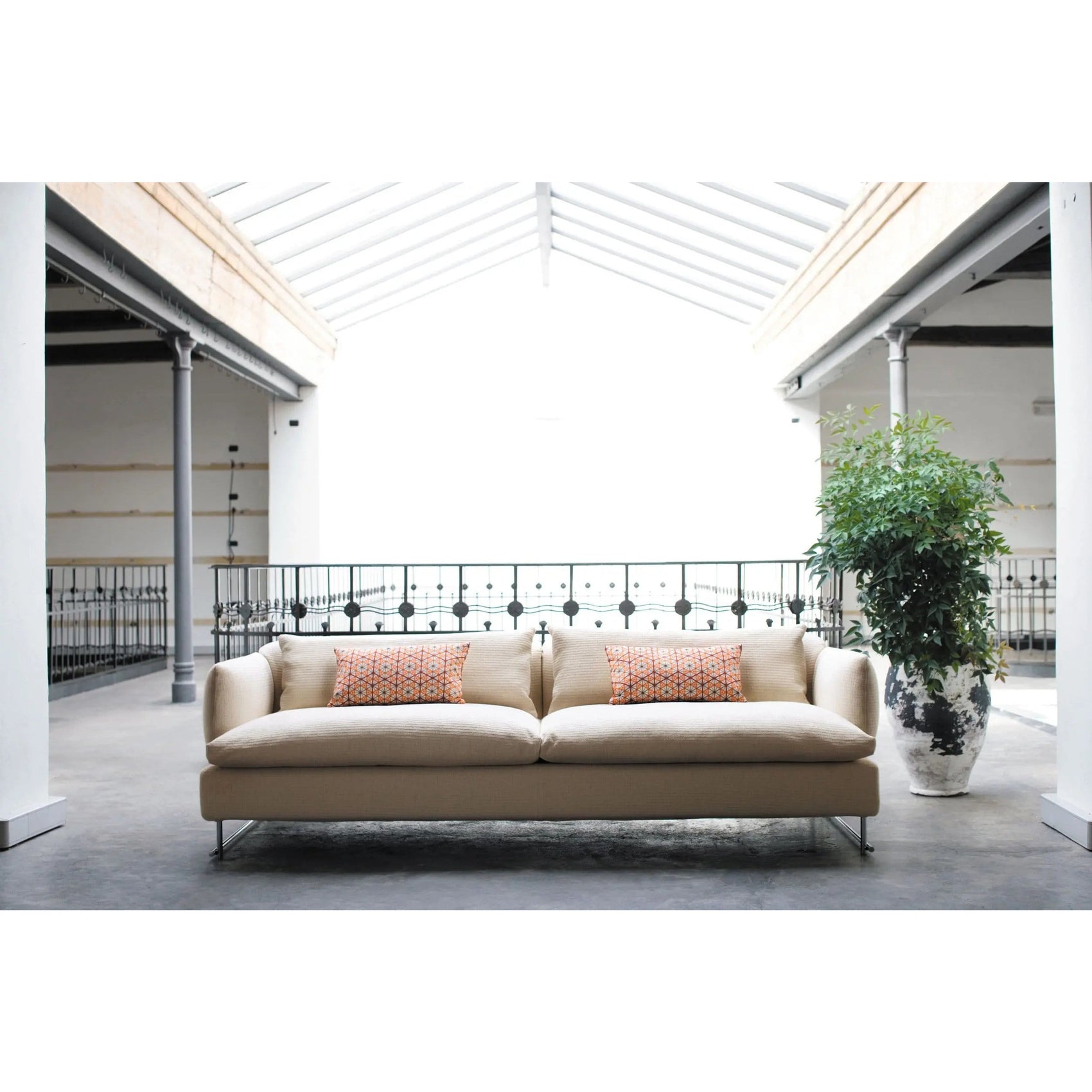 Shanghai Tip Sofa | Moroso | JANGEORGe Interior Design