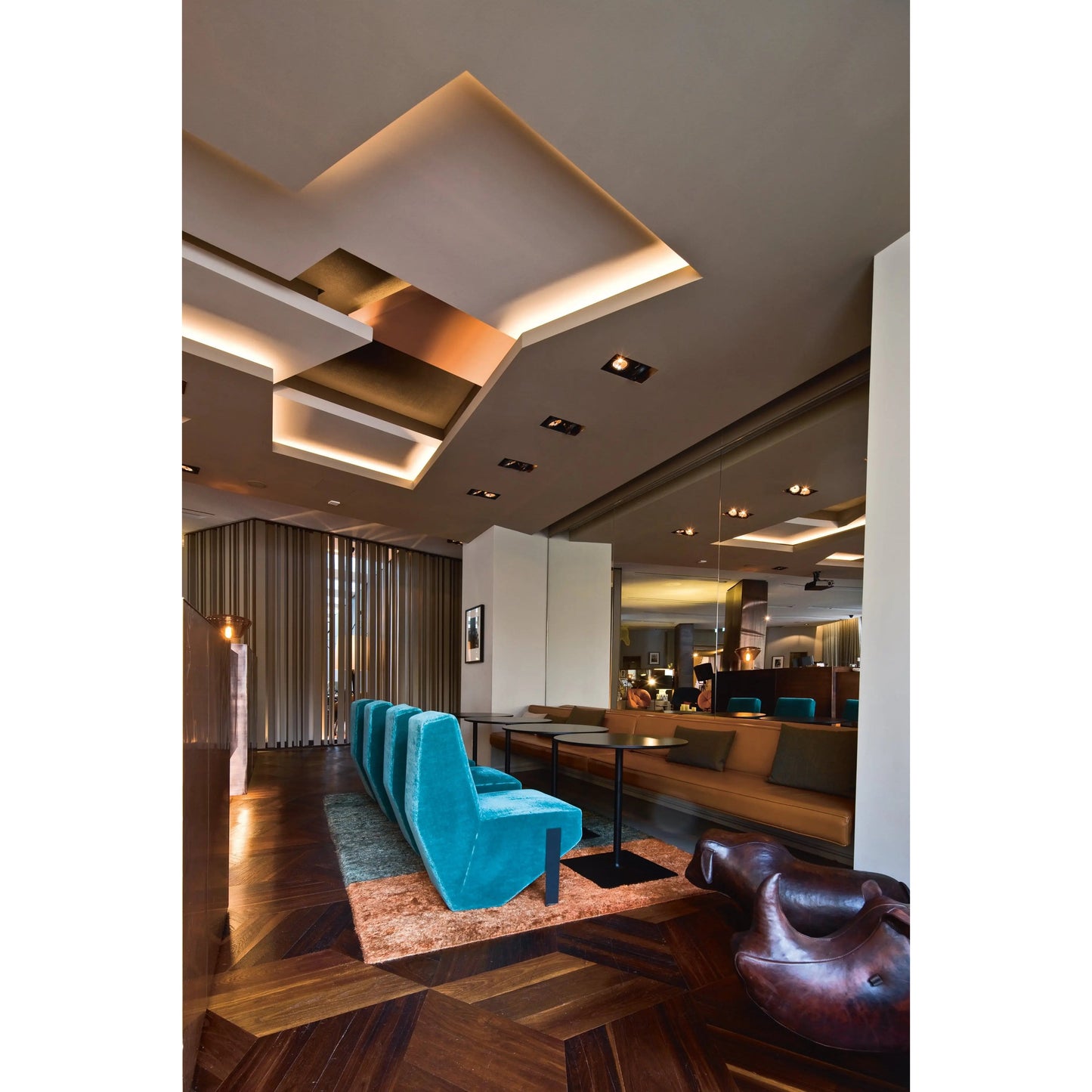 Silver Lake Armchair | Moroso | JANGEORGe Interior Design