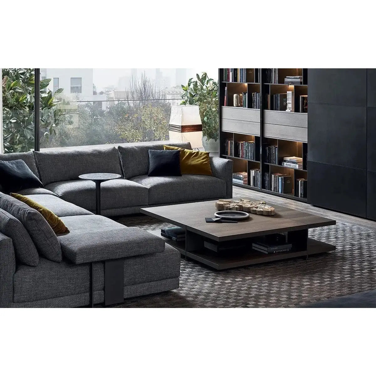 Bristol Coffee table | Poliform | JANGEORGe Interior Design