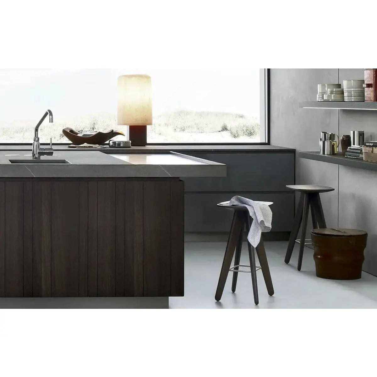 Ics Stool | Poliform | JANGEORGe Interior Design