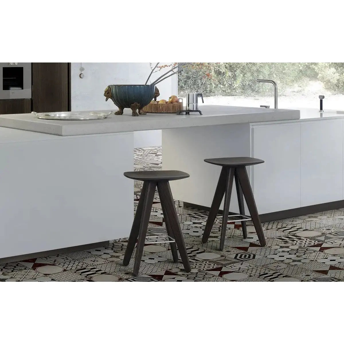 Ics Stool | Poliform | JANGEORGe Interior Design