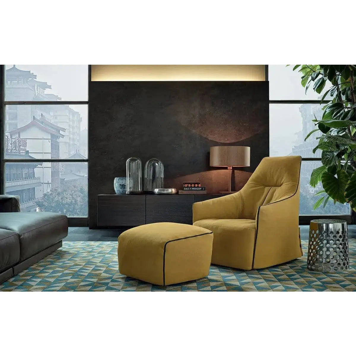 Santa Monica Lounge - Armchair | Poliform | JANGEORGe Interior Design