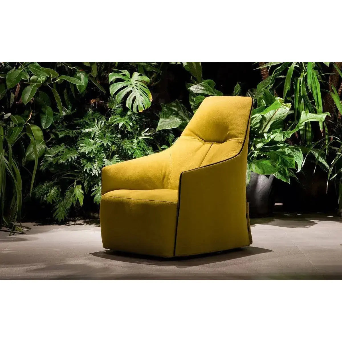 Santa Monica Lounge - Armchair | Poliform | JANGEORGe Interior Design