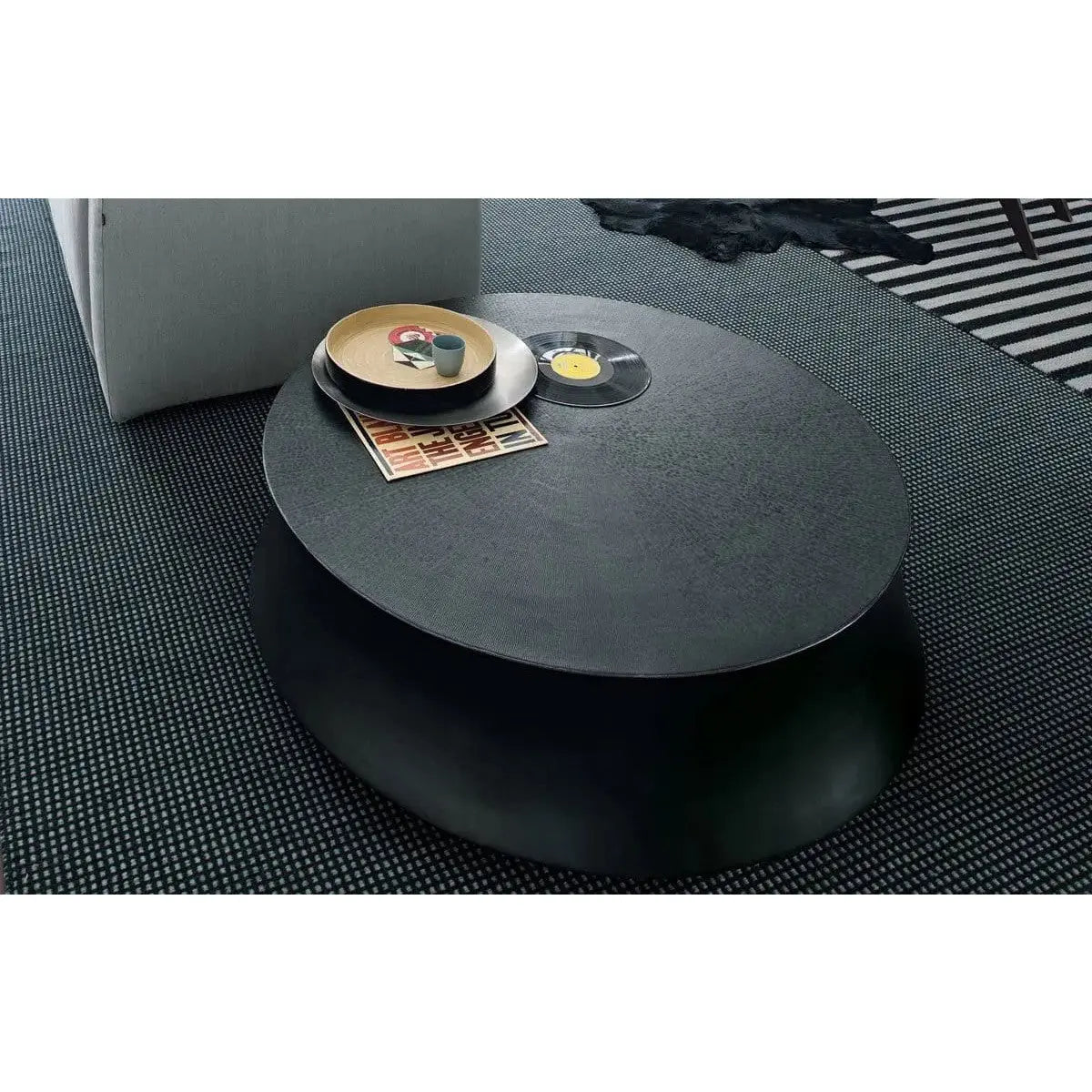 Soori - Coffee Table | Poliform | JANGEORGe Interior Design
