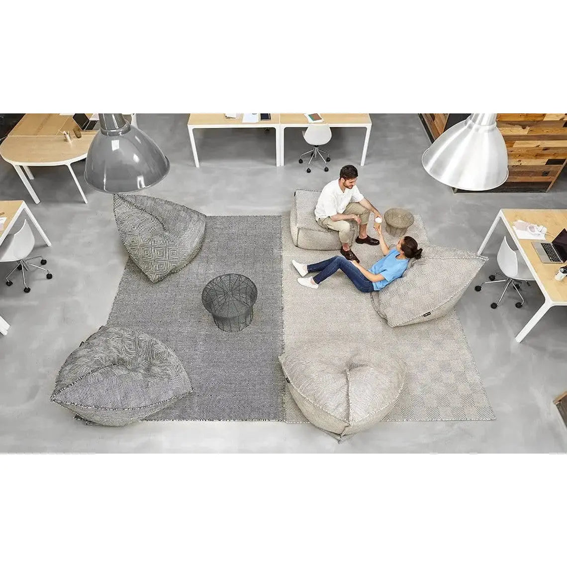 Sail - Pouf 100% New Wool | GAN RUGS | JANGEORGe Interior Design