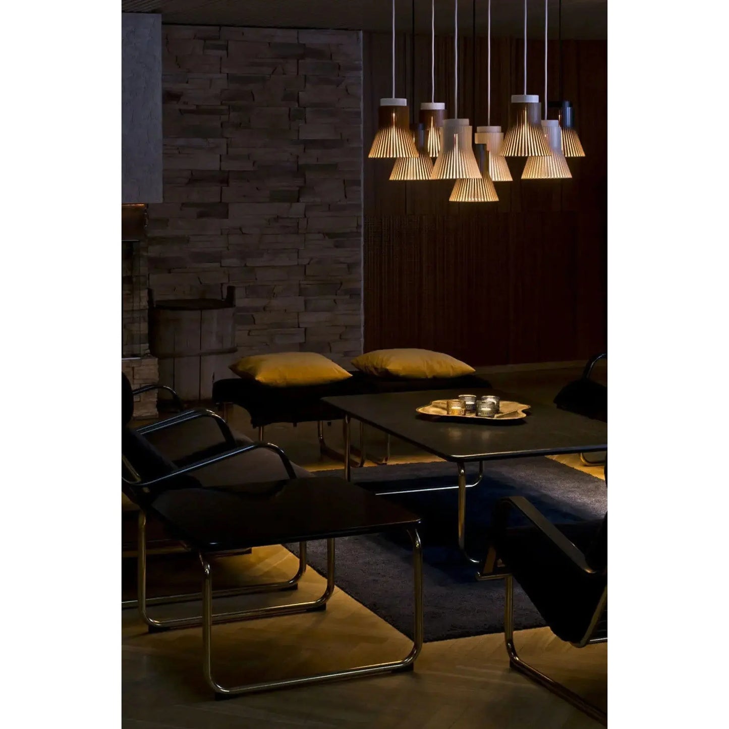 Petite 4600 - Pendant Lamp | Secto | JANGEORGe Interior Design