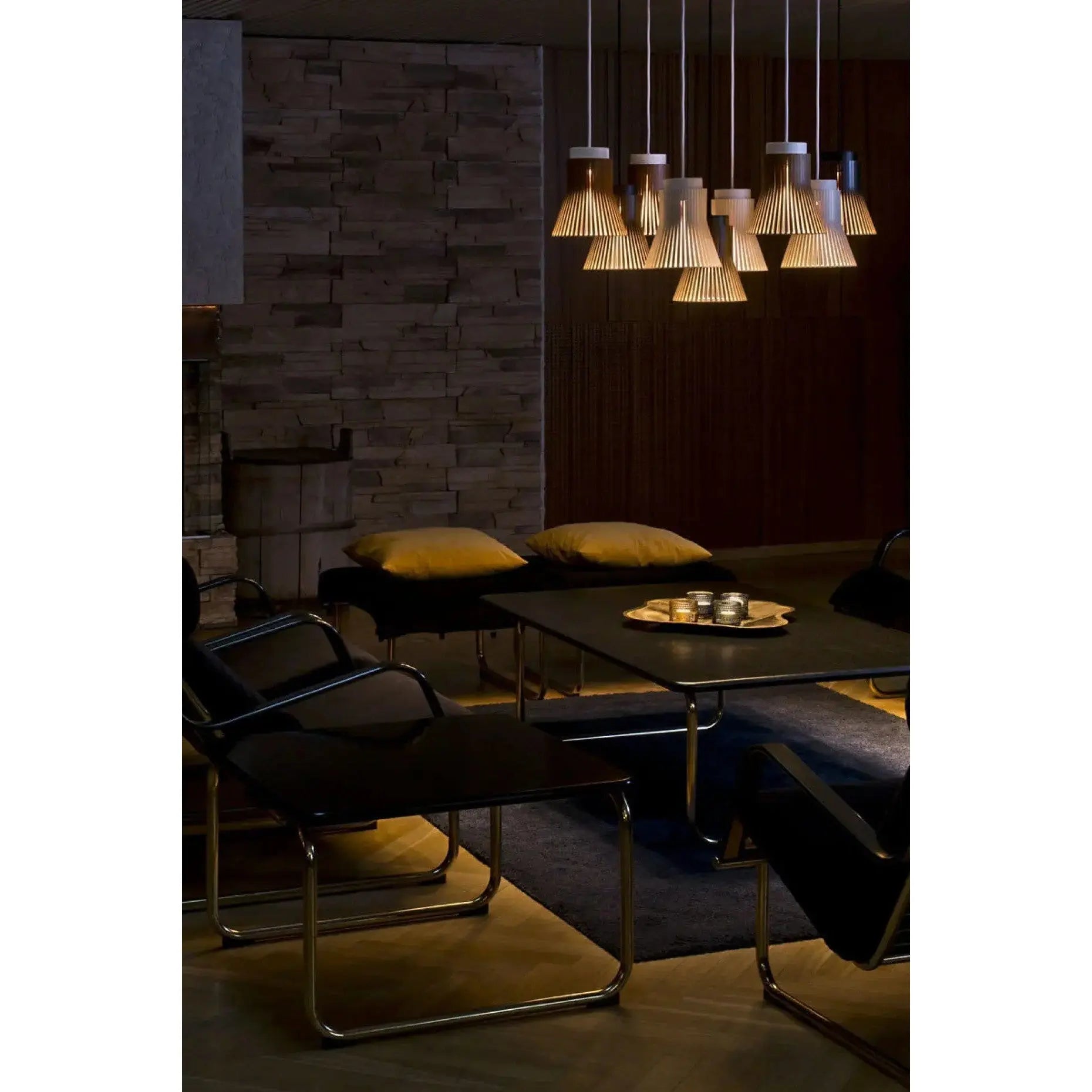 Petite 4600 - Pendant Lamp | Secto | JANGEORGe Interior Design