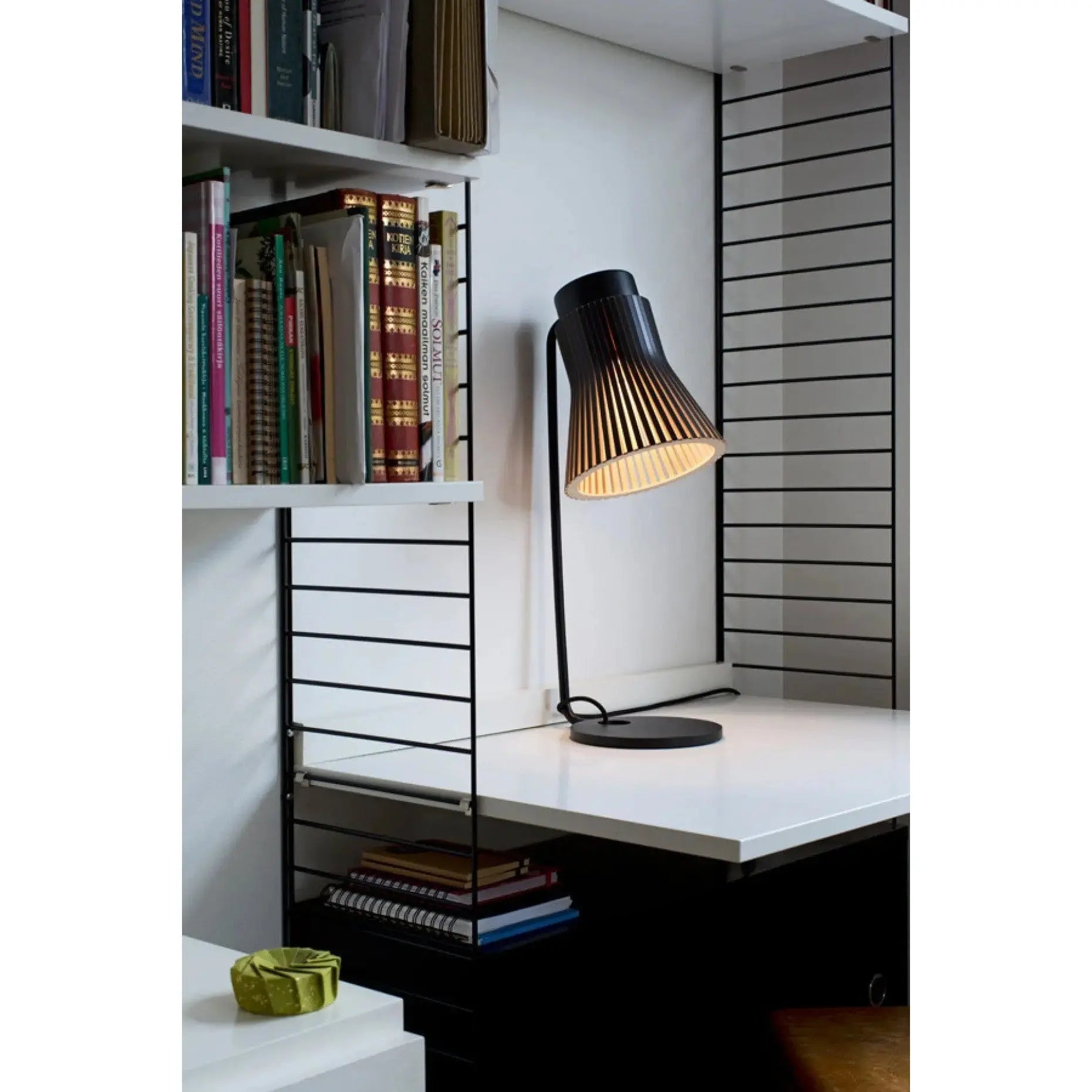 Petite 4620 - Table Lamp | Secto | JANGEORGe Interior Design