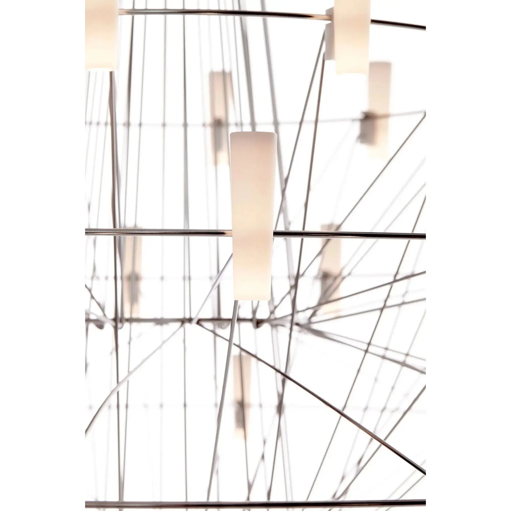 Coppélia Suspended - Small Light Moooi