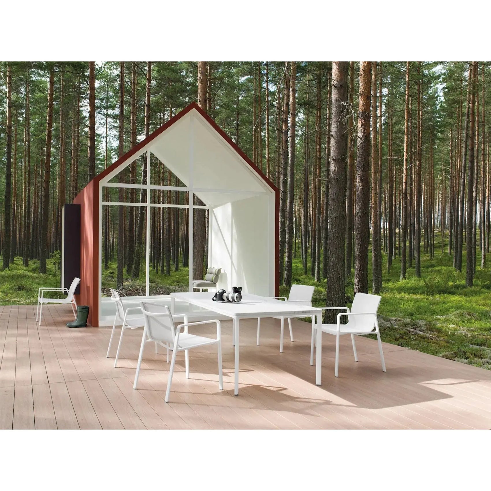 JANGEORGe Interiors & Furniture Kettal Park Life Dining Table