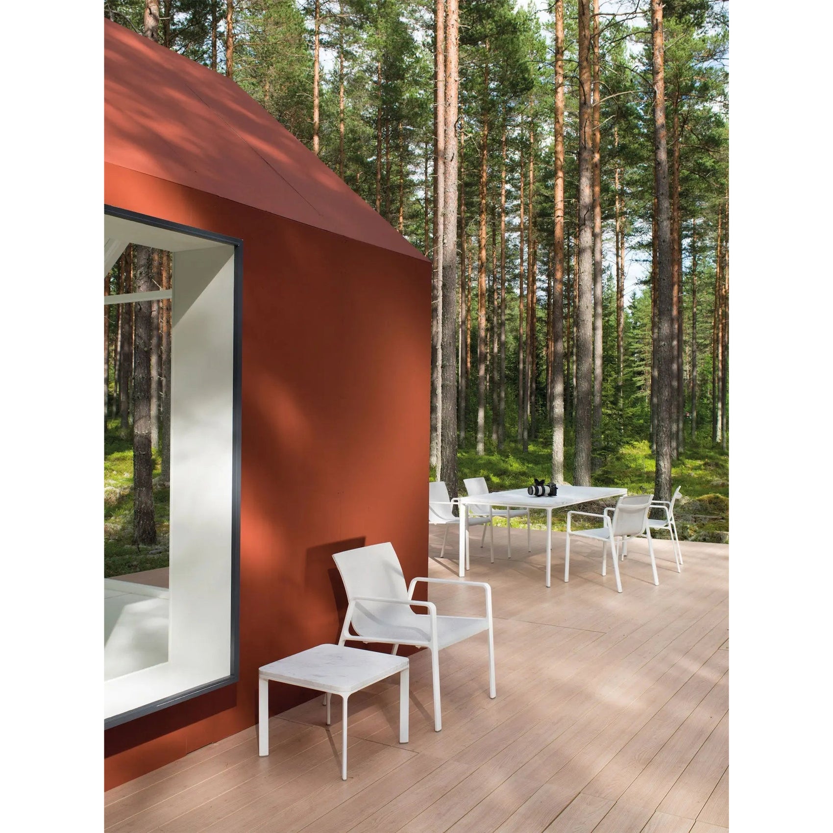 JANGEORGe Interiors & Furniture Kettal Park Life Side Table