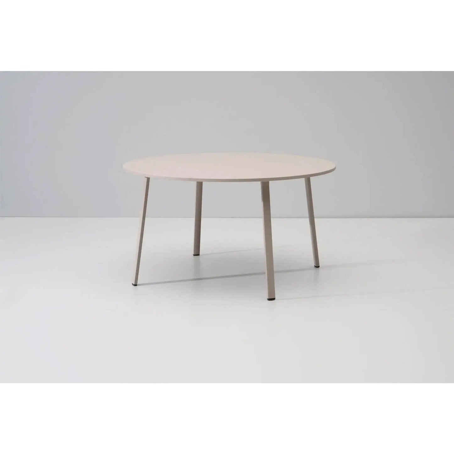 JANGEORGe Interiors & Furniture Kettal Village Round Dining Table 135