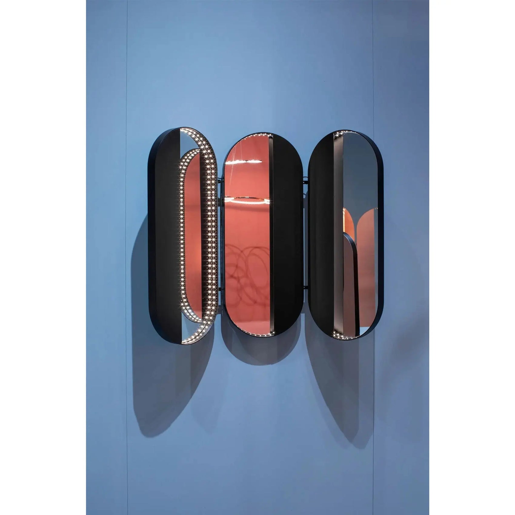 JANGEORGe Interiors & Furniture Le Deun Tip Wall Light