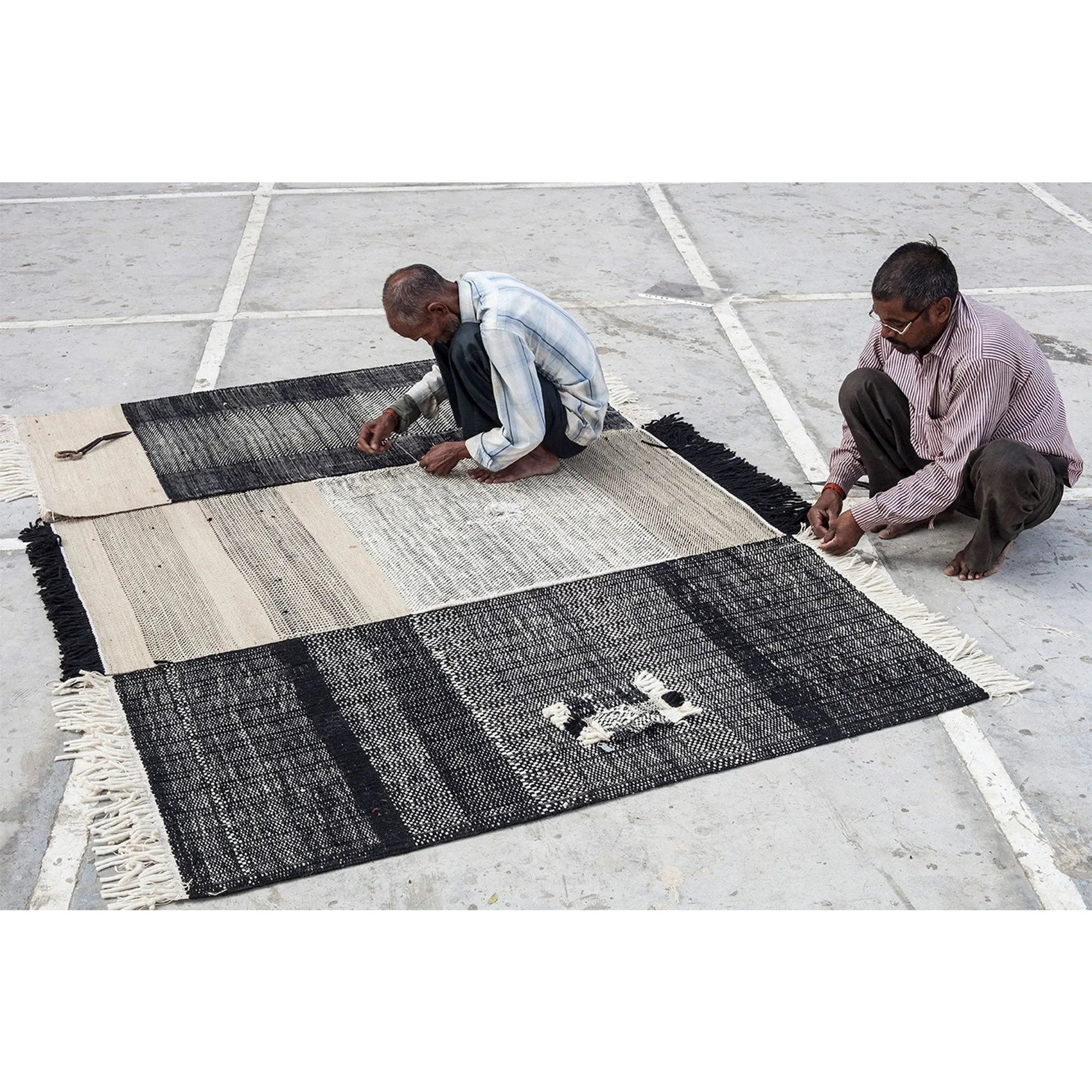 JANGEORGe Interiors & Furniture Nanimarquina Tres Outdoor Black Rug
