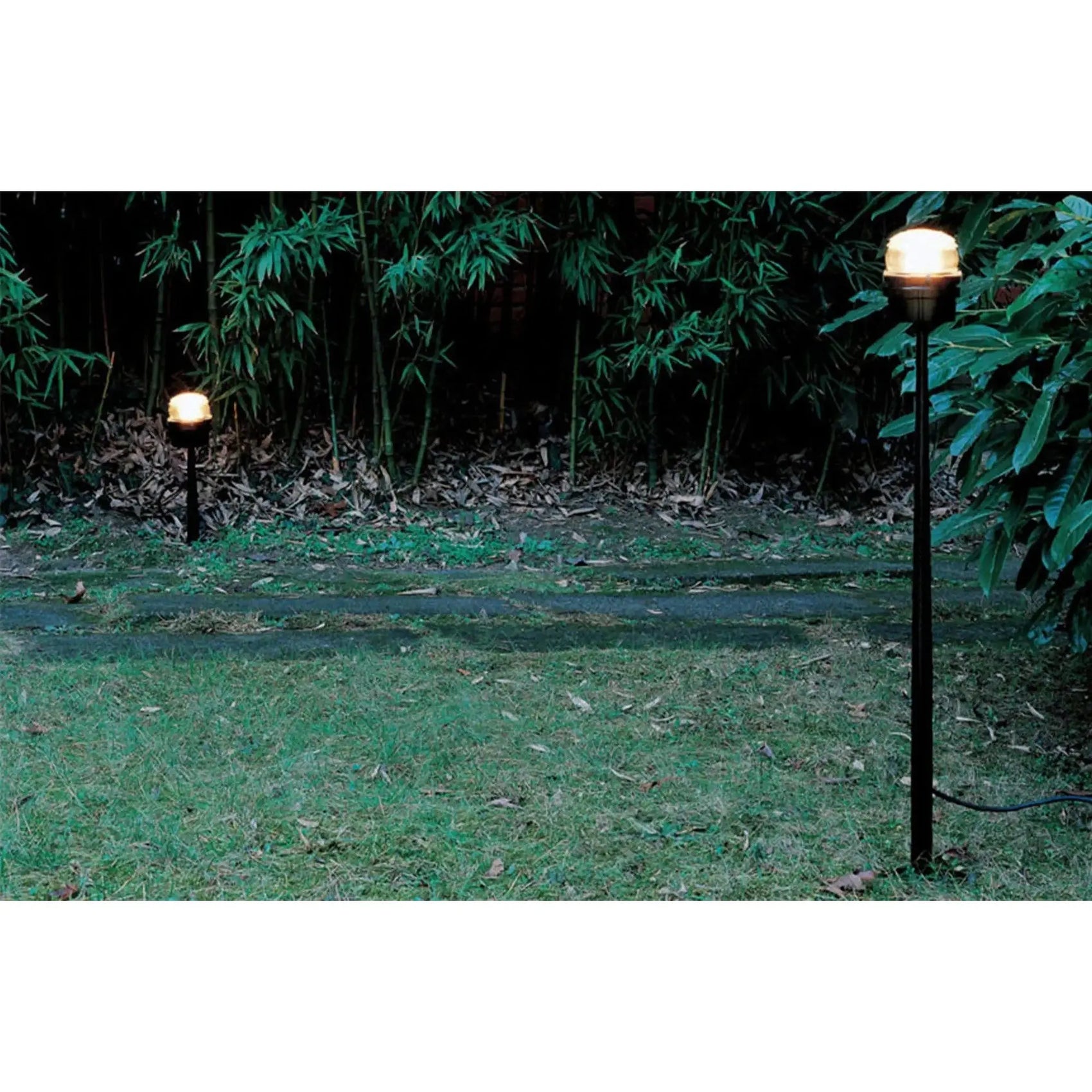 Fresnel 1148 EL - Outdoor Floor Lamp | Oluce | JANGEORGe Interiors & Furniture