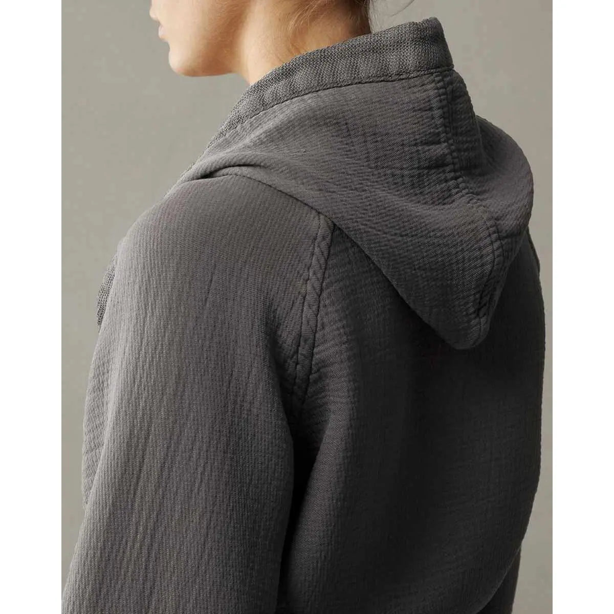 JANGEORGe Interiors & Furniture Society Limonta Kur Bathrobe Fumo