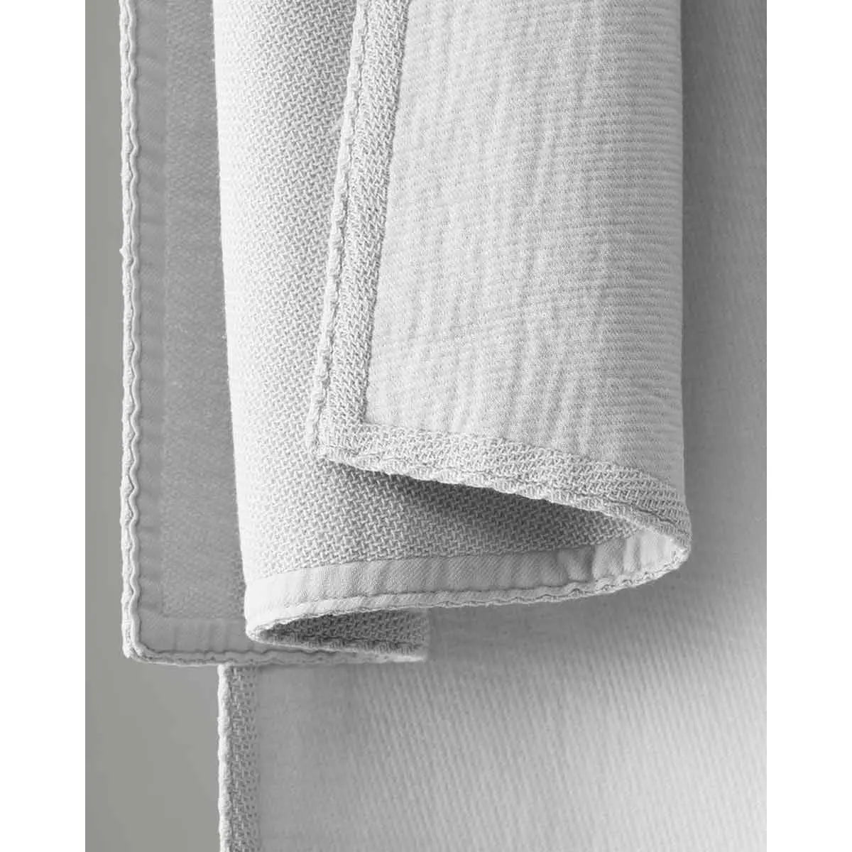 JANGEORGe Interiors & Furniture Society Limonta Kur Towel Set Bianco