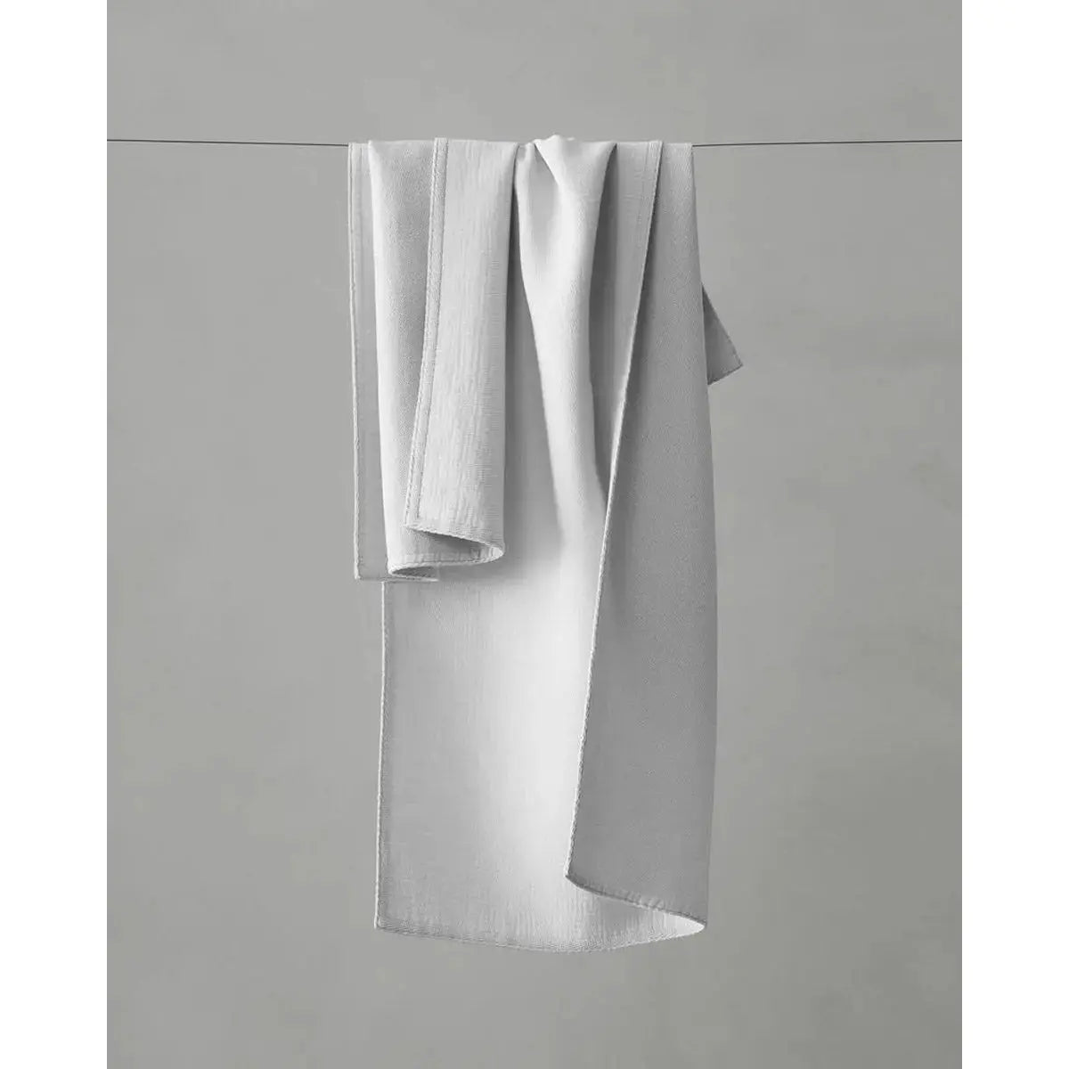 JANGEORGe Interiors & Furniture Society Limonta Kur Towel Set Bianco