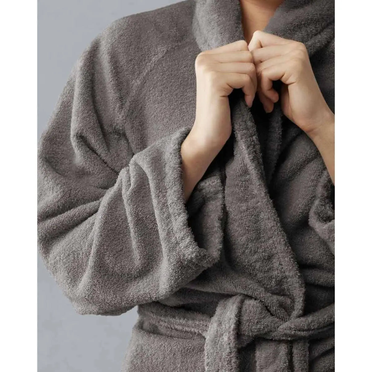 JANGEORGe Interiors & Furniture Society Limonta Kur Bathrobe Fumo