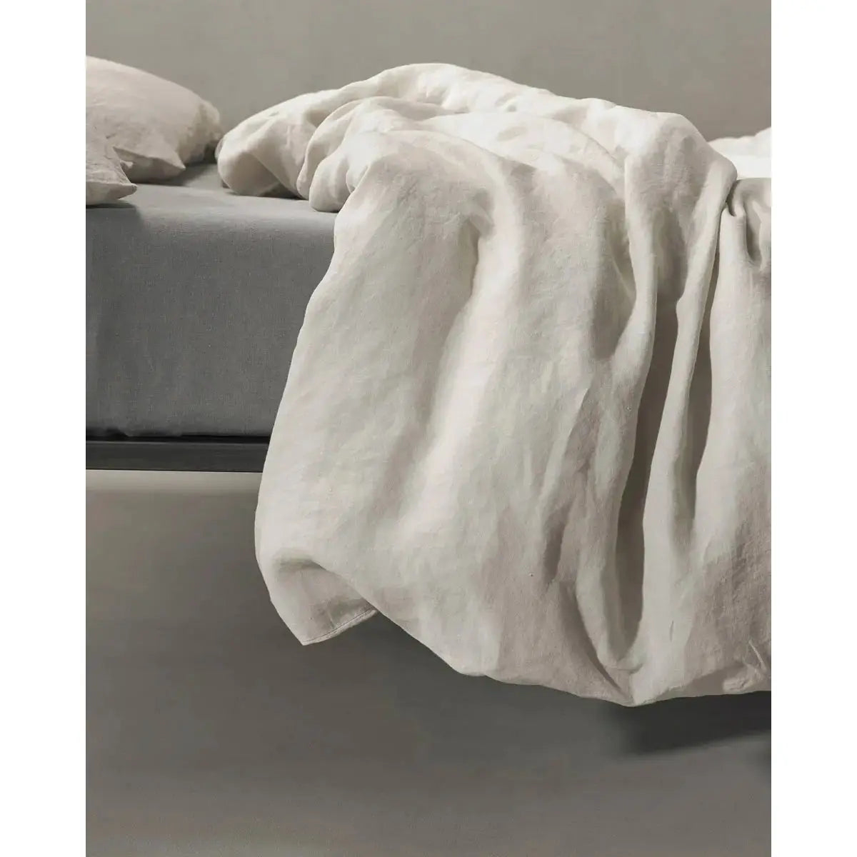 JANGEORGe Interiors & Furniture Society Limonta Rem Duvet Cover Marmo