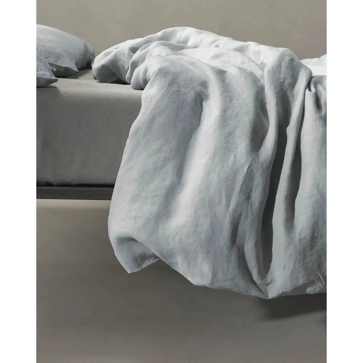 JANGEORGe Interiors & Furniture Society Limonta Rem Duvet Cover Perla