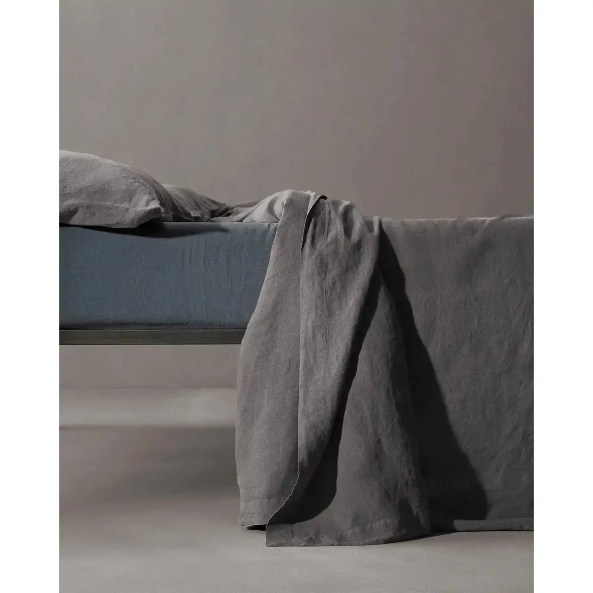 JANGEORGe Interiors and Furniture Society Limonta Rem Flat Sheets Fumo