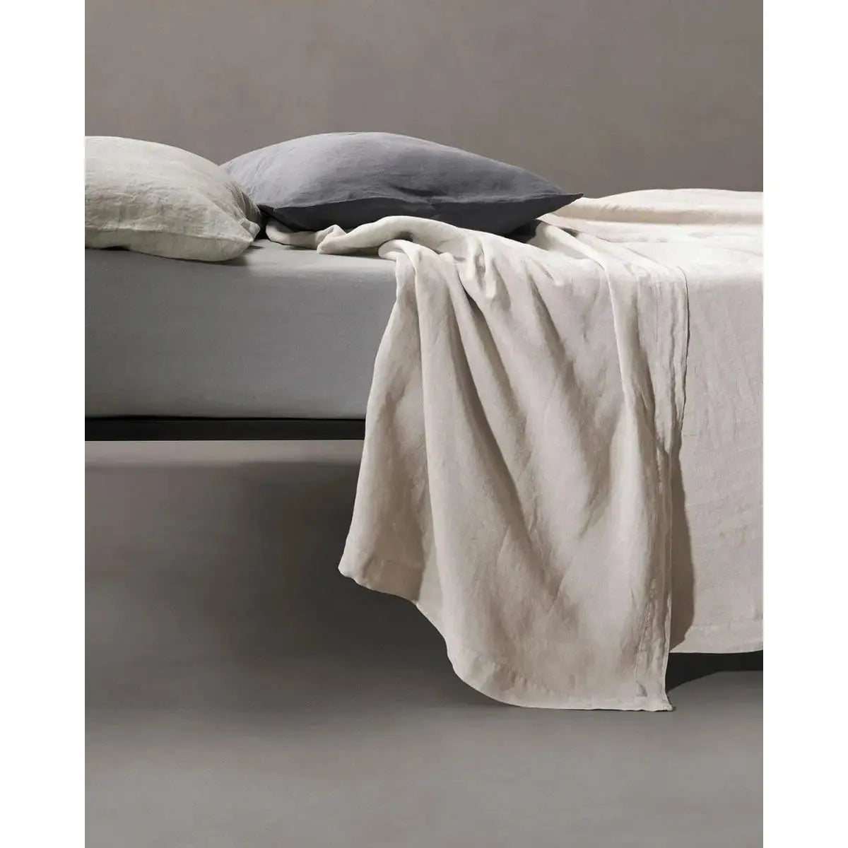 JANGEORGe Interiors and Furniture Society Limonta Rem Flat Sheets Marmo