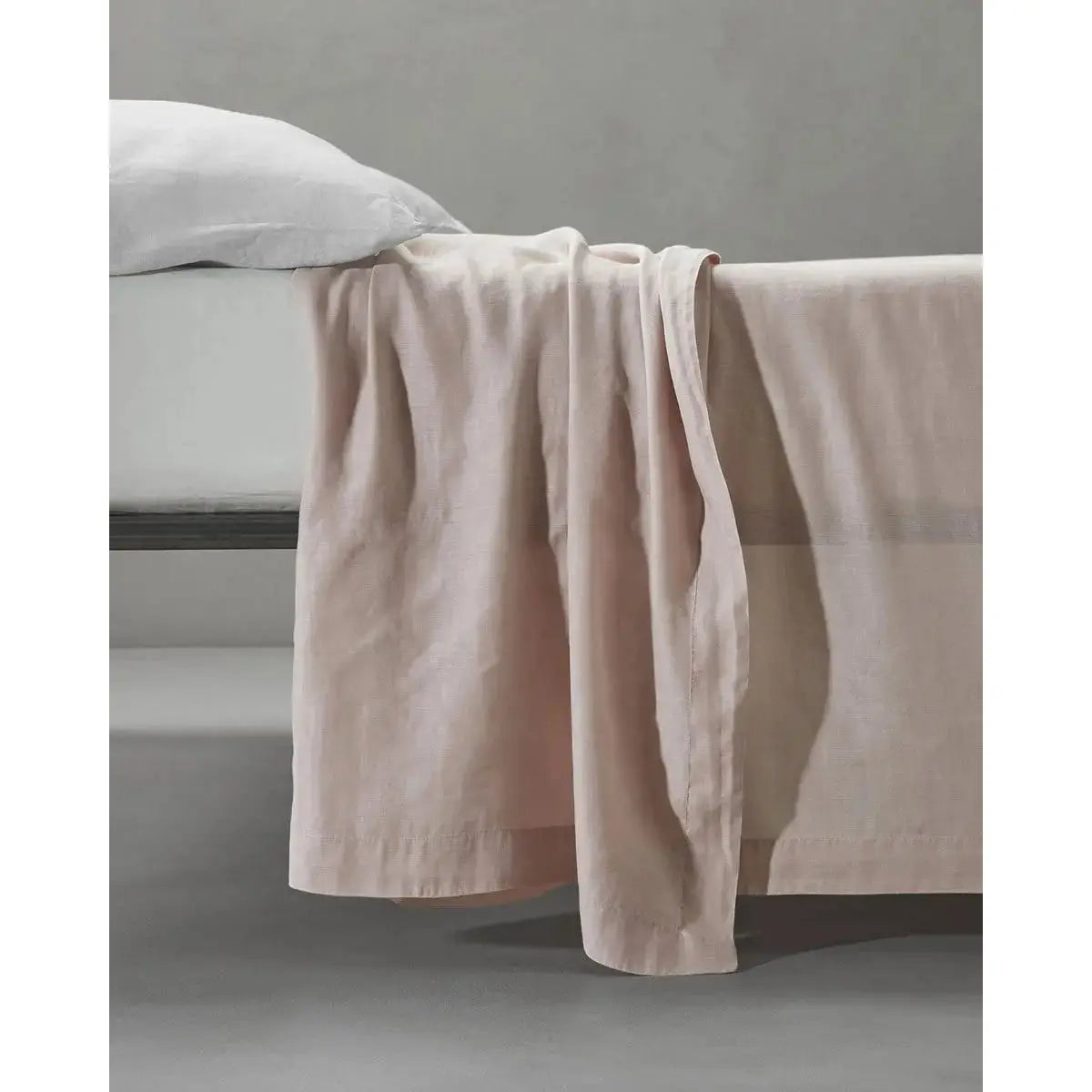 JANGEORGe Interiors & Furniture Society Limonta Setu Bed Sheet Verbena